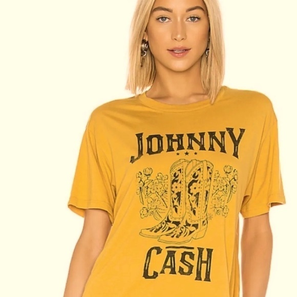 DAYDREAMER Johnny Cash Boots Boyfriend Tee, Size Small - Picture 1 of 11